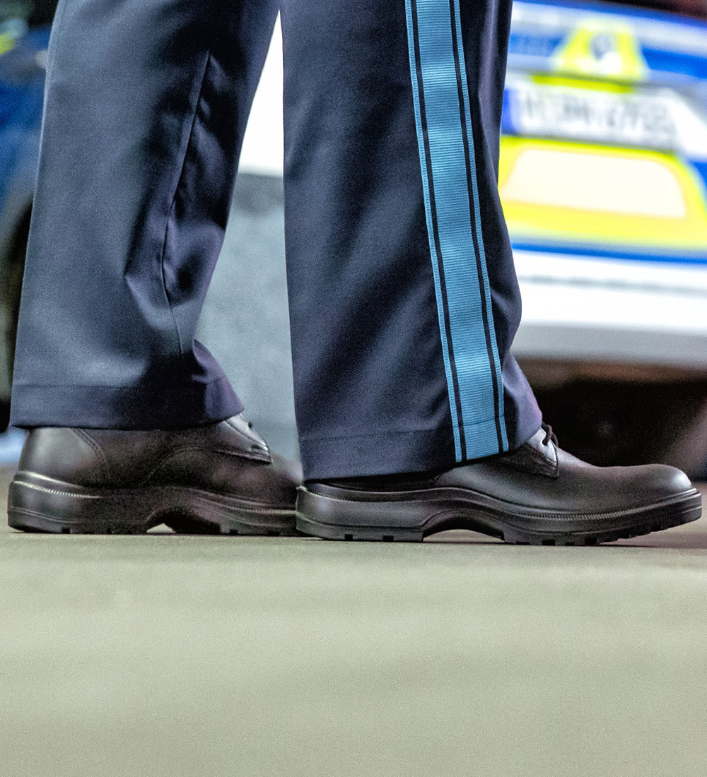 100502_Airpower C1 Lady 1000x1100 100502_Airpower C1 Lady 1000x1100