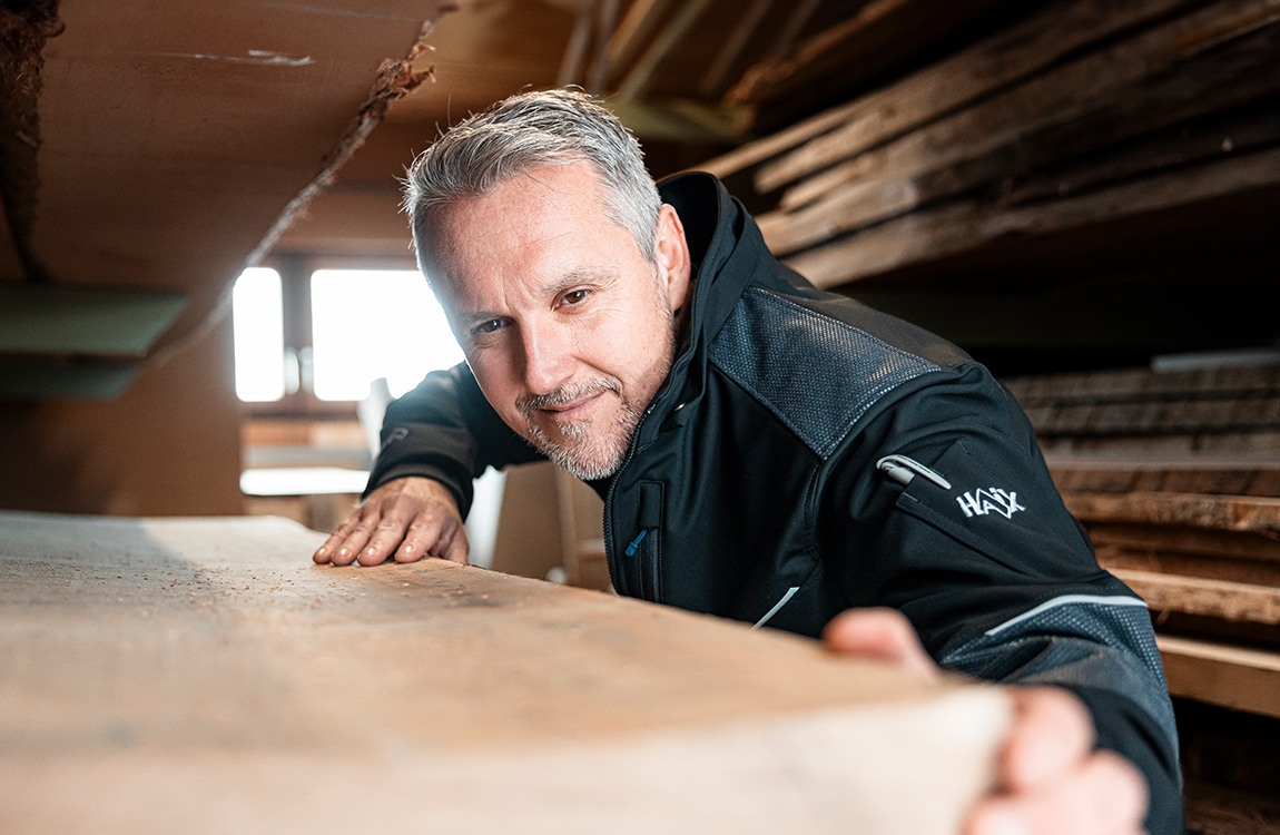 Carpenter & Joiner