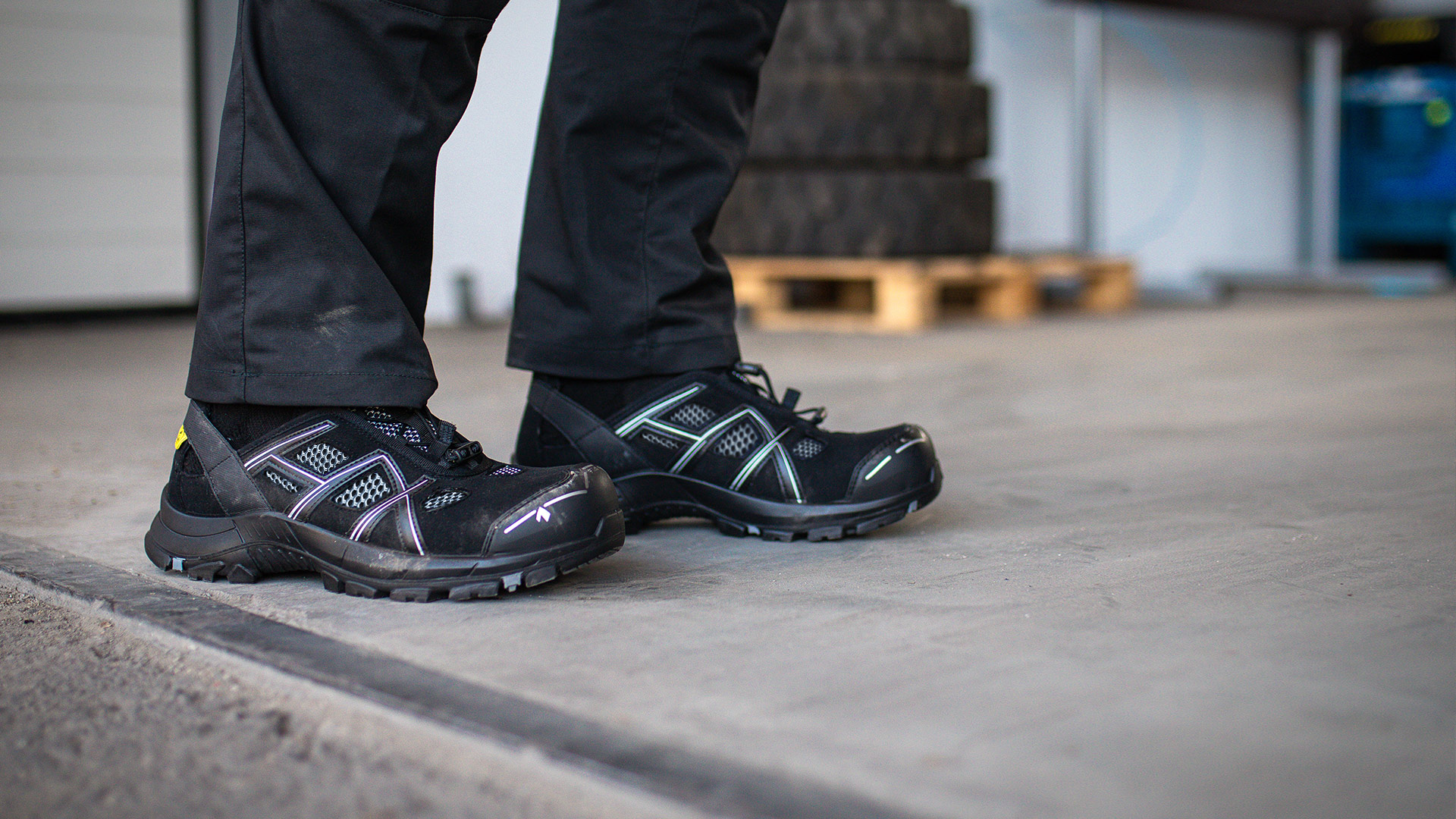 610005_black_eagle_safety_61-1_low